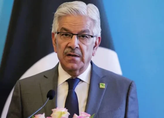 Khawaja Asif hopeful about Iran-Pakistan gas pipeline completion