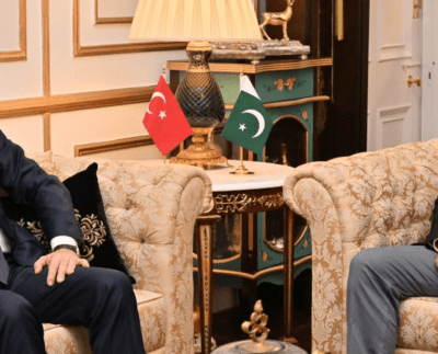 Turkish Foreign Minister visits Army Chief of staff