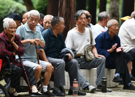 China plans to increase retirement age as it faces population decline