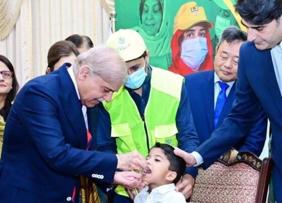 PM vows to make Pakistan- a polio free country