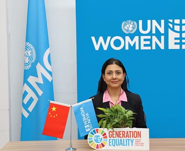 中国与联合国共同主办全球妇女峰会