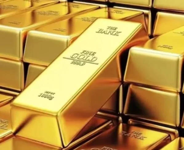 Gold price in Pakistan today falls after historic surge