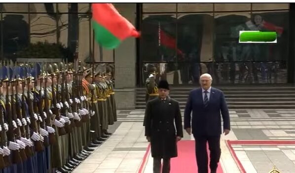总理夏巴兹出席白俄罗斯欢迎仪式