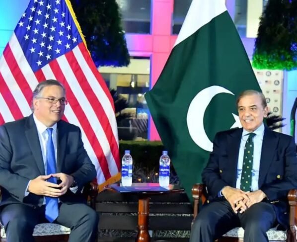 总理：巴基斯坦将派高级代表团赴美商谈关税事宜